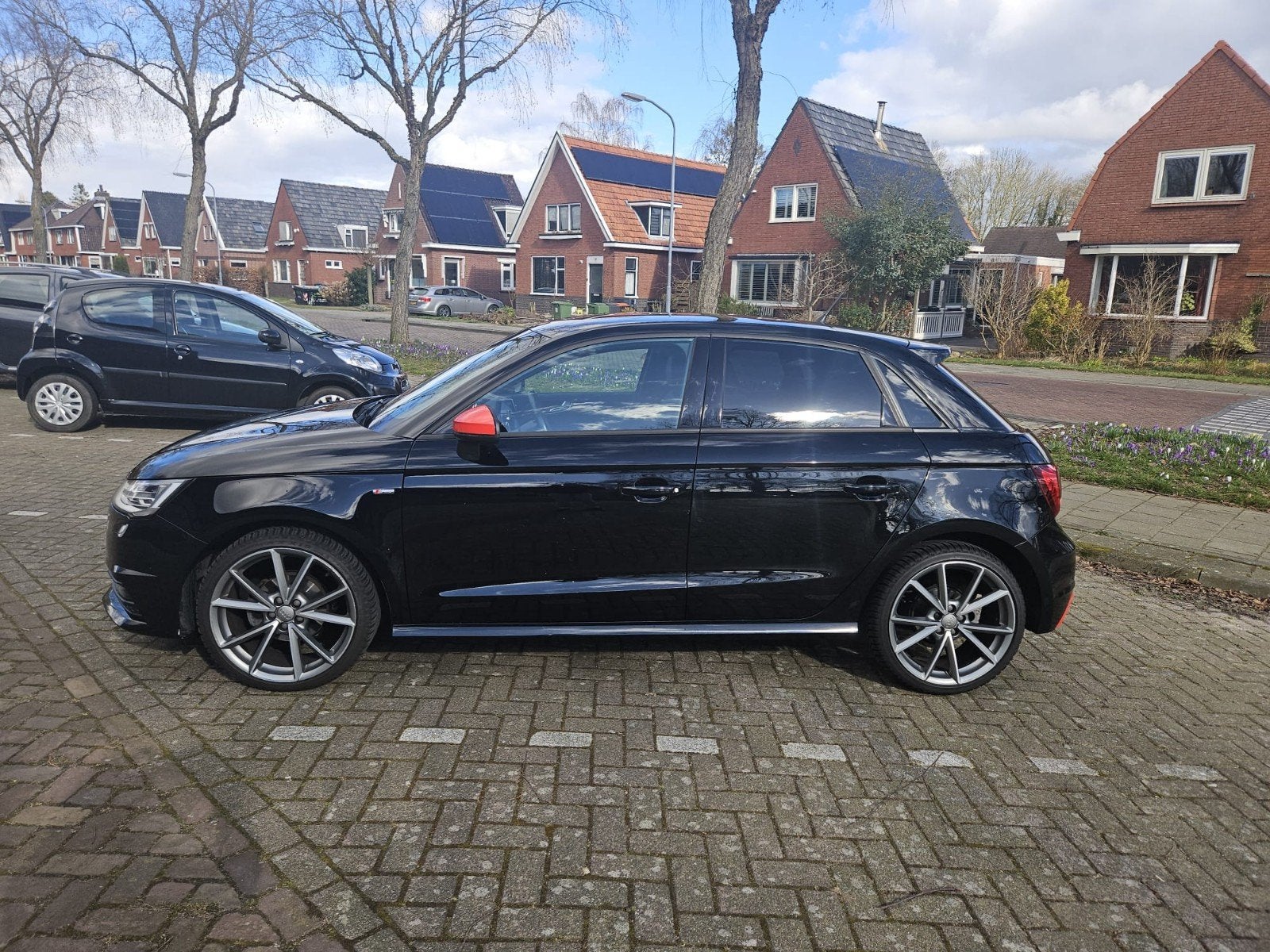 Audi A1 1.0 TFSI Unieke uitvoering!! Nw Apk!!, Auto's, Voorwielaandrijving, 95 pk, Particulier, Geïmporteerd
