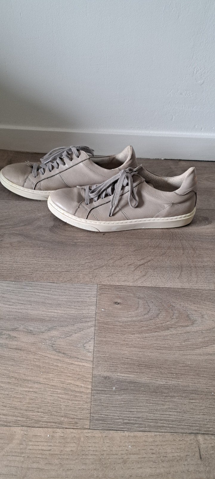 McGregor sneakers maat 39 - Gedragen met lichte schade, Kleding | Dames, McGregor, Ophalen of Verzenden, Gedragen, Sneakers of Gympen