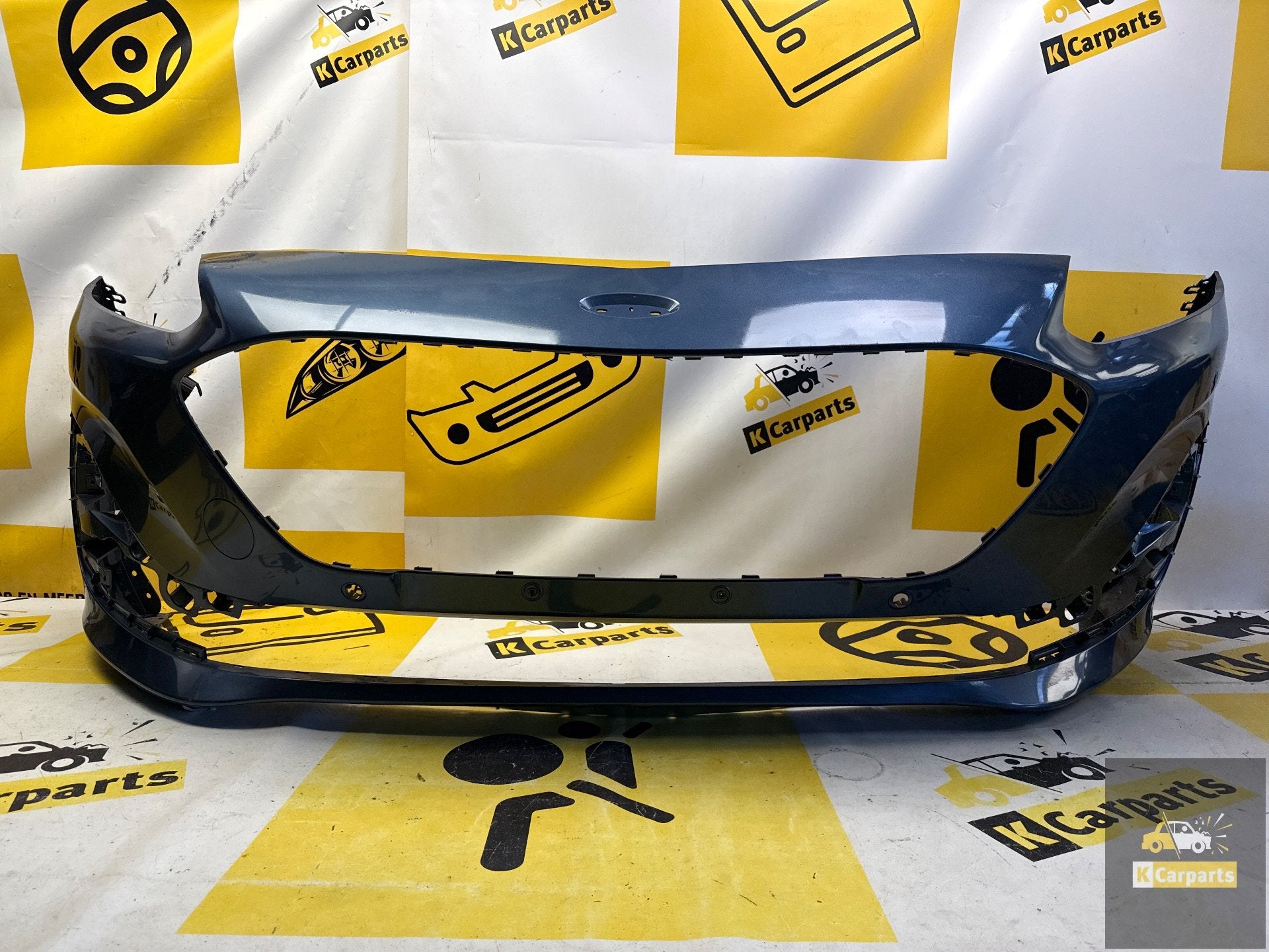 Ford Kuga Mk3 ST-Line voorbumper origineel 19-24 LV4B-17F003, Gebruikt, Info@ford.com, Links, Ophalen of Verzenden