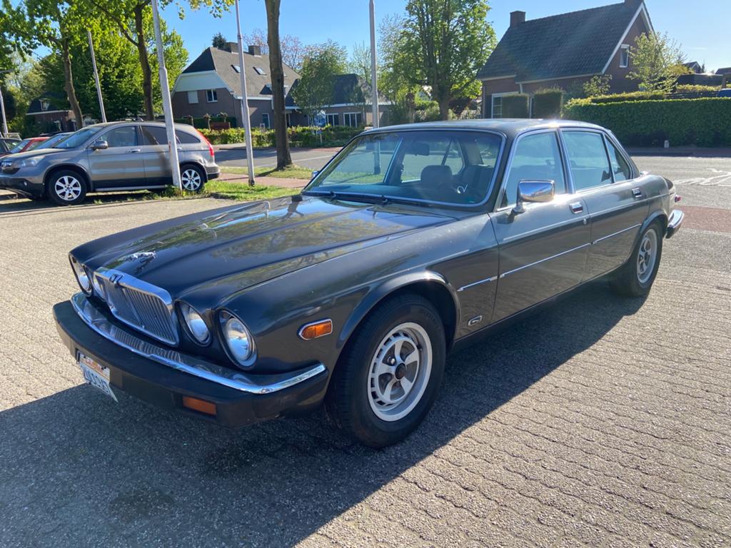 Jaguar XJ6 - USA Title - 1986 - Project, Automaat, Achterwielaandrijving, 3565 cc, Leder