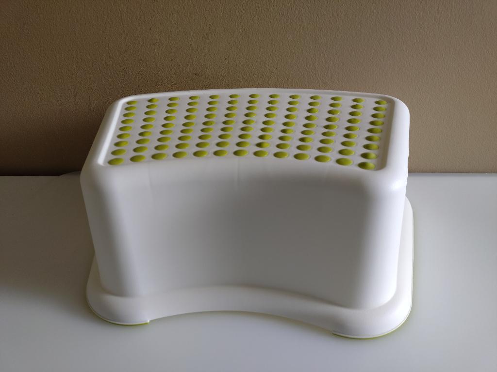 te koop Ikea opstapje FÖRSIKTIG 37 x 24 x 13 cm, Huis en Inrichting, Krukjes, Ophalen, Gebruikt, Kunststof
