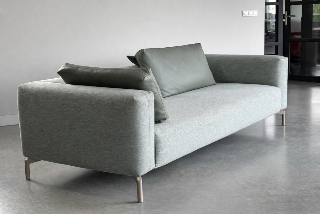 Leolux Pode Ziggy  lounge bank - Als Nieuw /Groen 261cm, Huis en Inrichting, Banken | Bankstellen, Leolux jori pode Design gelderland luxe