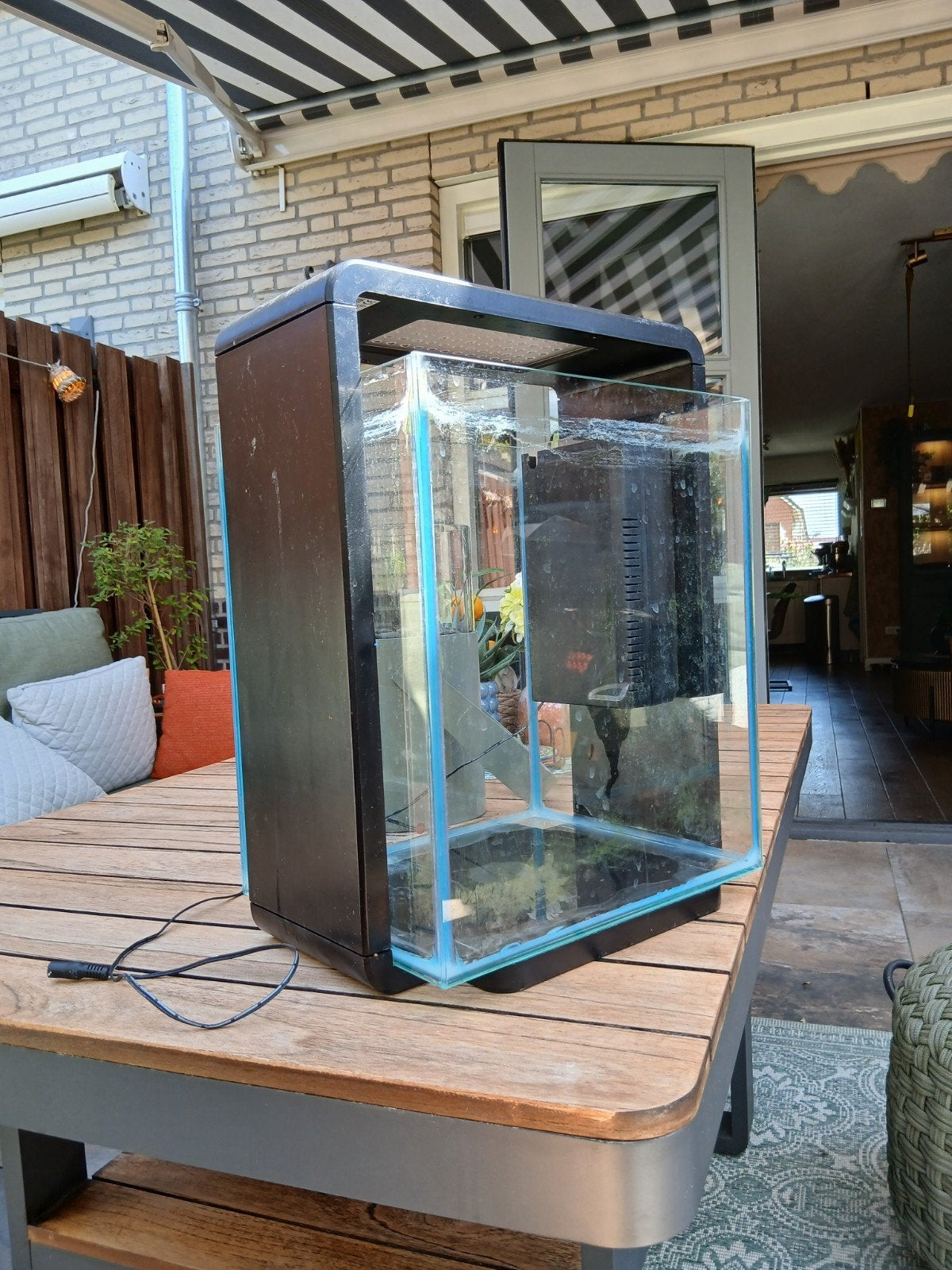 aquarium klein, Ophalen, Leeg aquarium