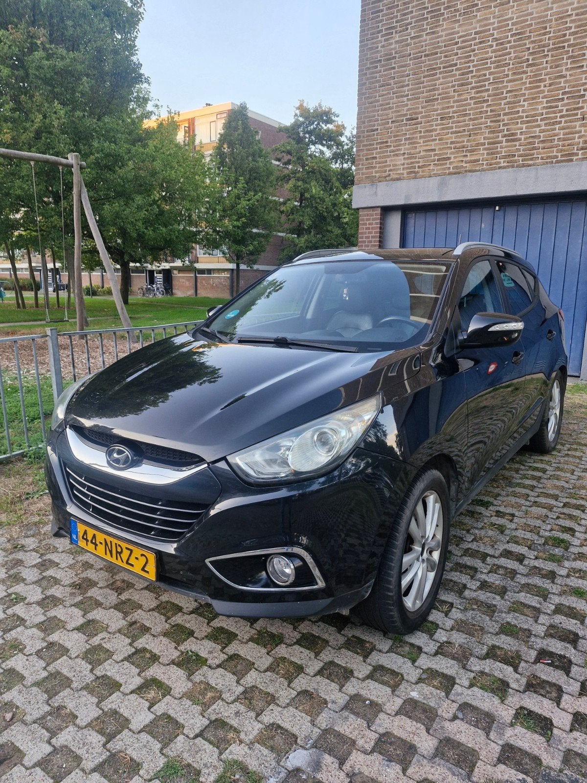 Hyundai iX35 2.0i Cvvt  catcher 163pk Aut. 2011 Zwart, 1998 cc, 75 €/maand, Particulier, SUV of Terreinwagen
