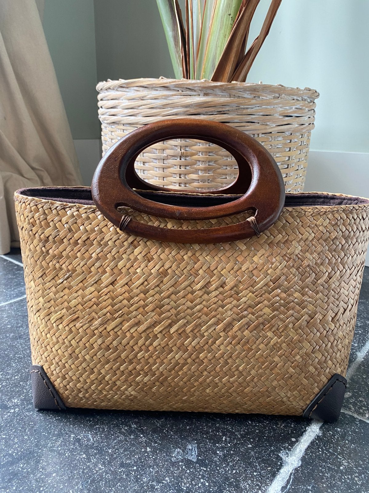 Rieten tas met houten handvat, Ophalen of Verzenden, Nieuw, Bruin