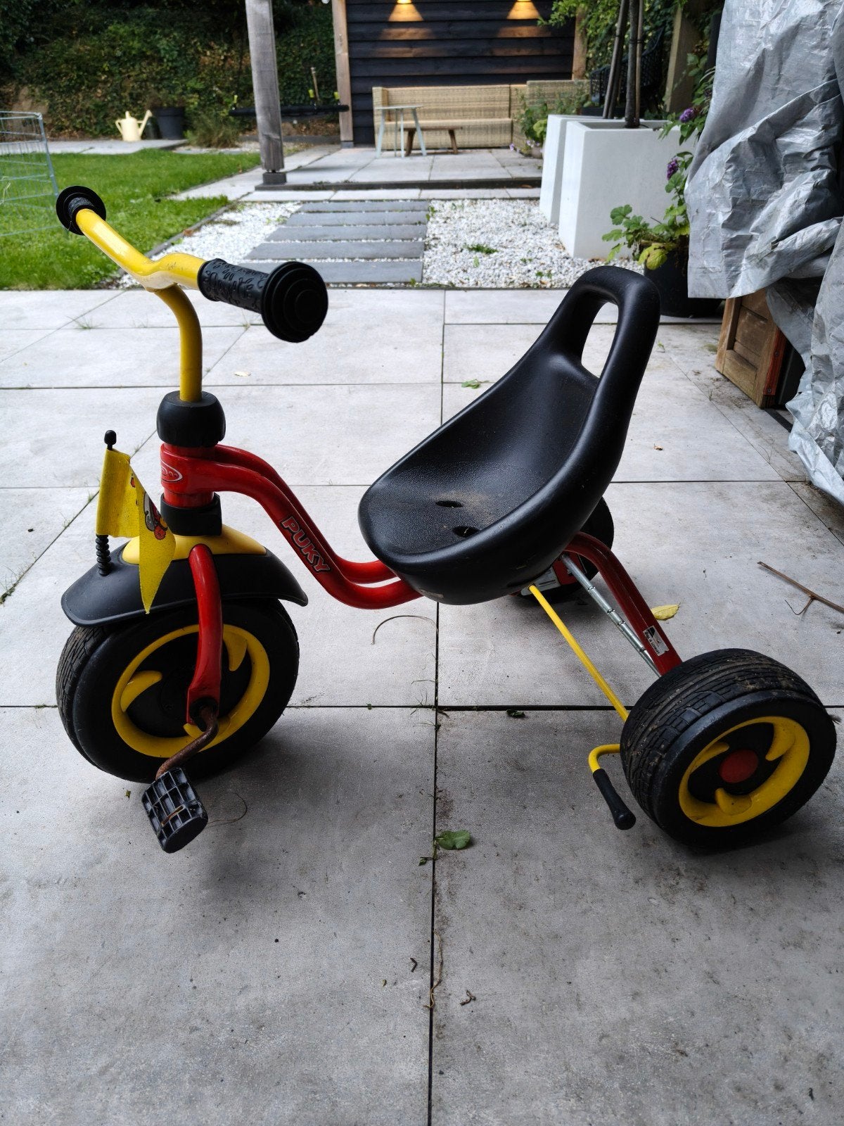 Puky driewieler, rood/geel, in goede staat, Fietsen en Brommers, Ophalen, Gebruikt, Velgrem, Puky