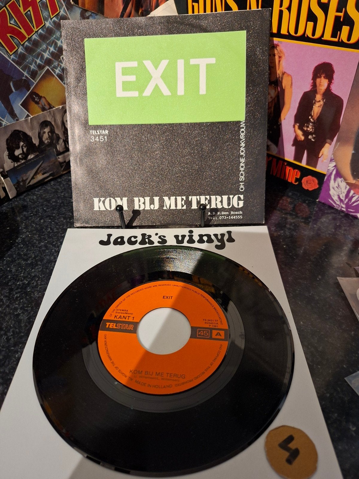 Exit - Kom Bij Me Terug / Oh Schone Jonkvrouw 1981/4, 7 inch, Ophalen of Verzenden, Zo goed als nieuw, Levenslied of Smartlap