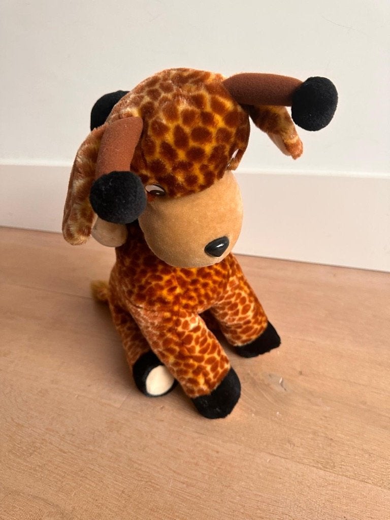 Knuffel - giraffe / aap - qx toys, Giraf, Ophalen of Verzenden, Zo goed als nieuw, Middelgroot (20 tot 80 cm)
