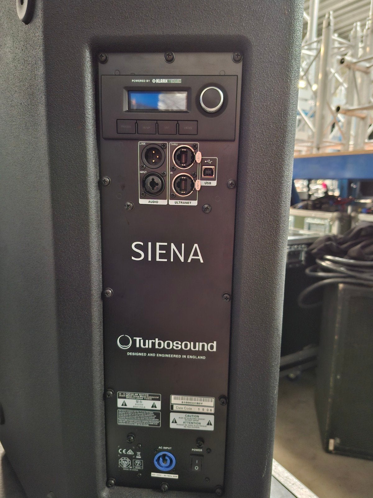 te koop Turbosound Siena TSP 152 AN powerd speakers., Audio, Tv en Foto, Ophalen, Zo goed als nieuw, Overige merken