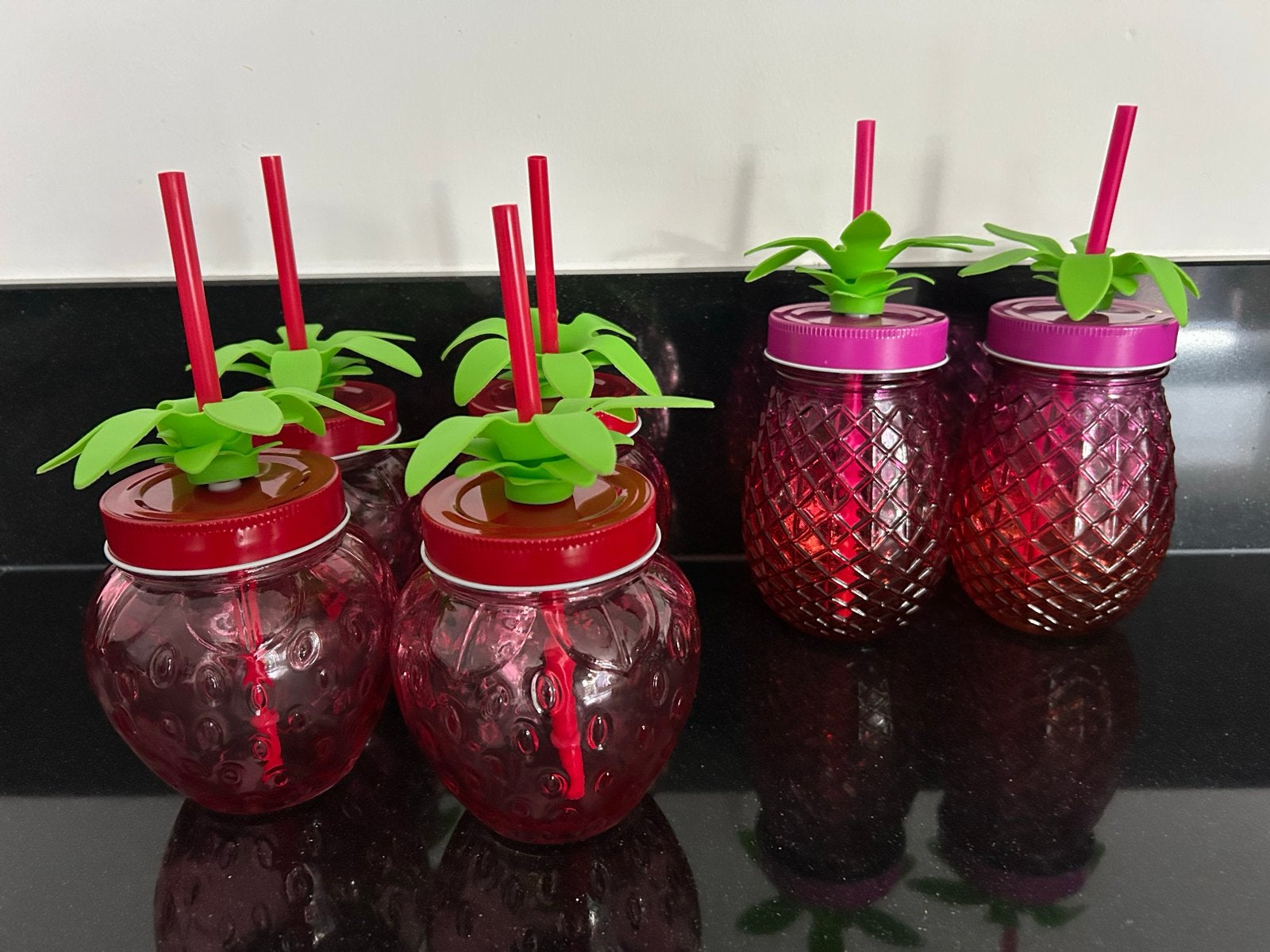 Leuke drinkbekers met rietje - aardbei en ananas design, Ophalen, Zo goed als nieuw, Rood, Overige merken
