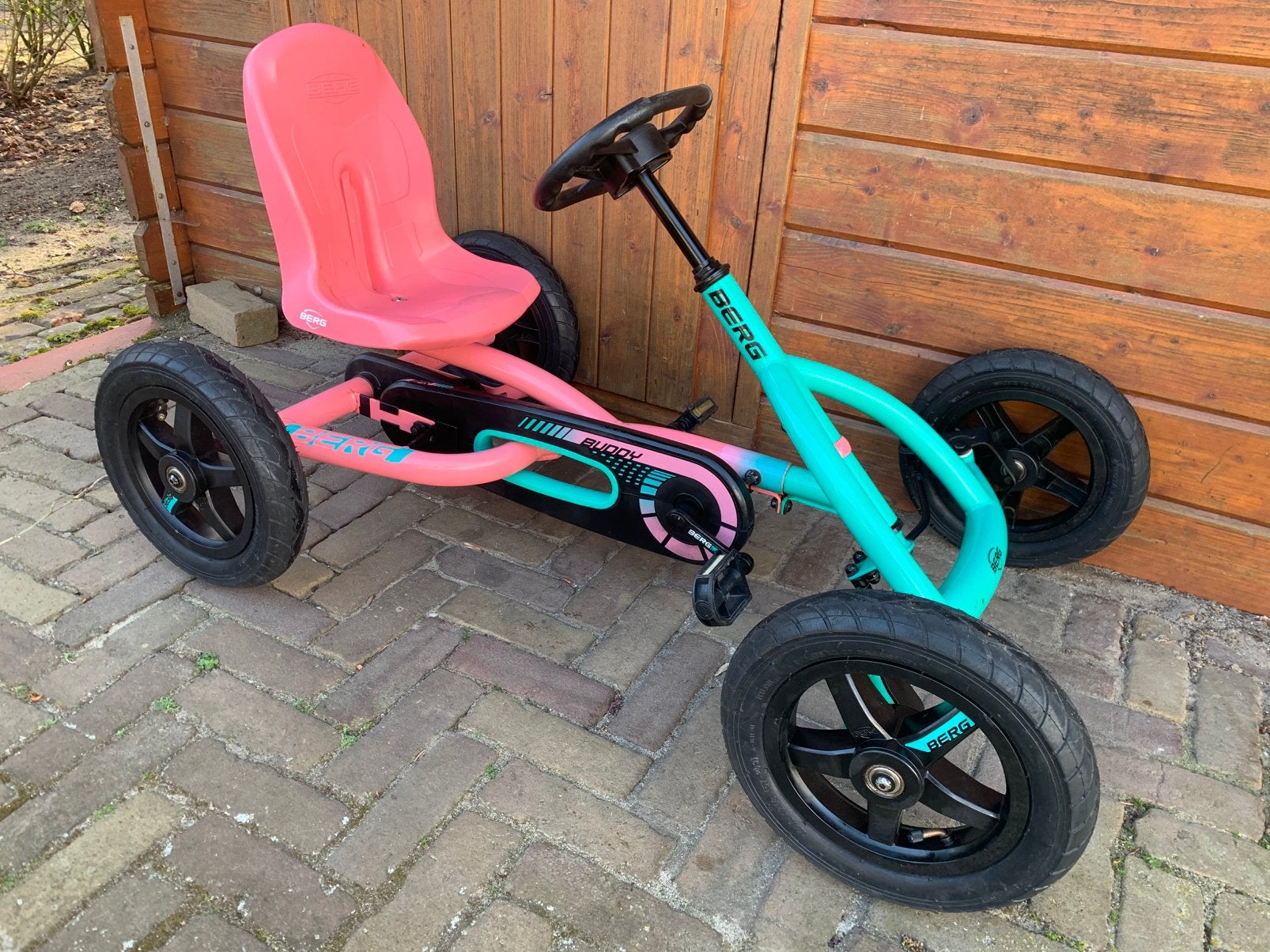 Zo goed als nieuwe Berg buddy Lua meisjes skelter , 3/8 jaar, Kinderen en Baby's, Speelgoed | Buiten | Skelters, Ophalen, Zo goed als nieuw