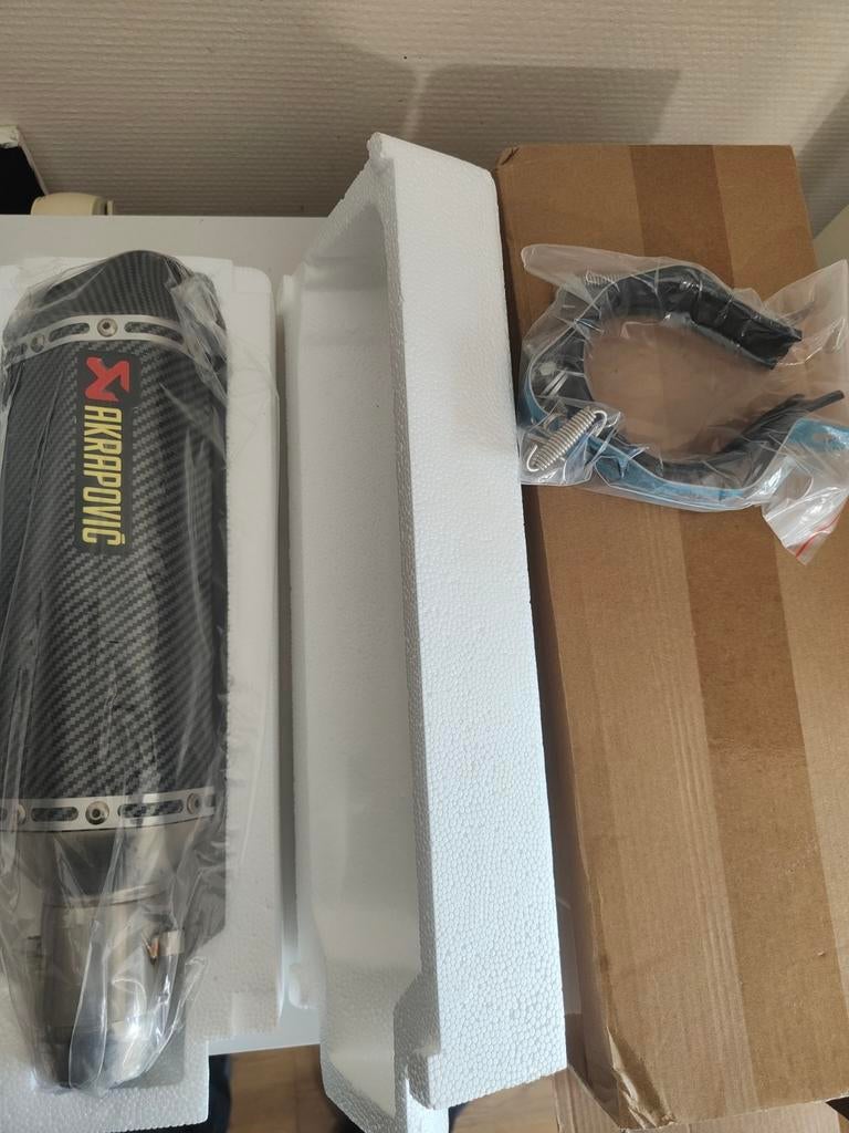 Nieuwe Akrapovic Einddemper Scooter/Motor/Quad, Ophalen of Verzenden