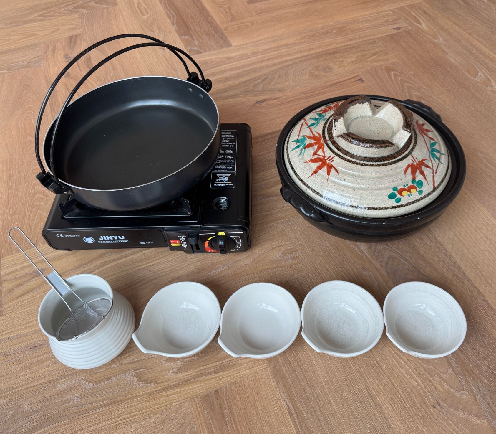 Japanese Nabe & Sukiyaki Set for 4 + Gas Stove, Ophalen, Overige materialen, Gebruikt, Pannenset