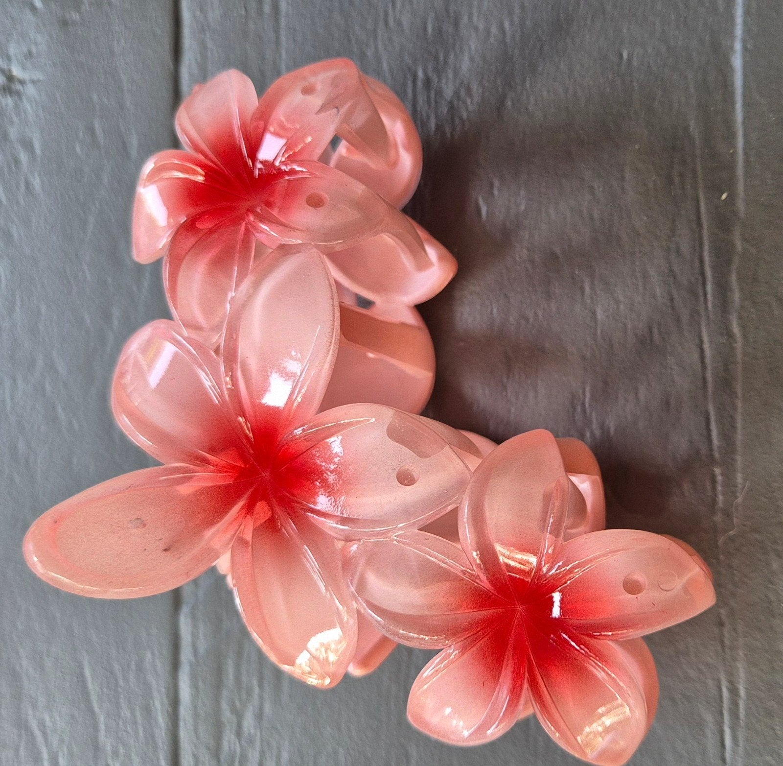 Nieuwe haarclip roze bloemen, Ophalen of Verzenden, Nieuw, Haarspeld