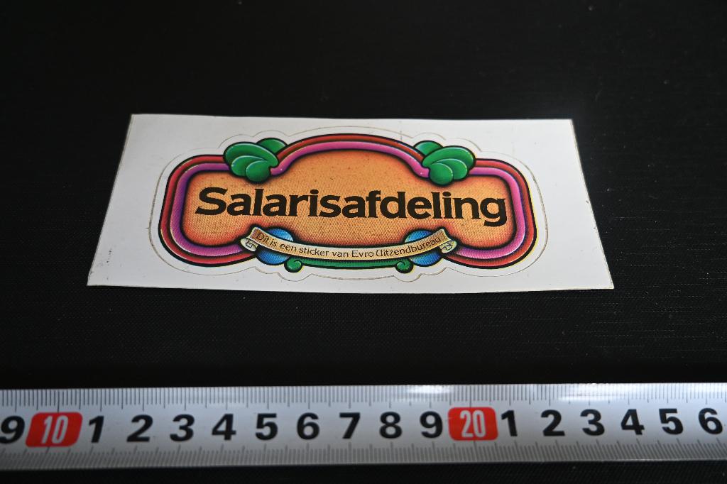 sticker Salarisafdeling, Ophalen, Zo goed als nieuw