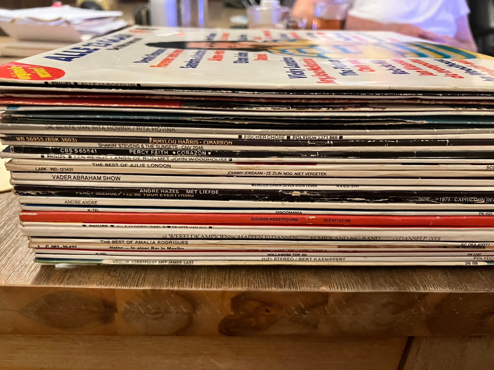 Aangeboden : Lp’s en enkele singeltjes, Ophalen, Gebruikt