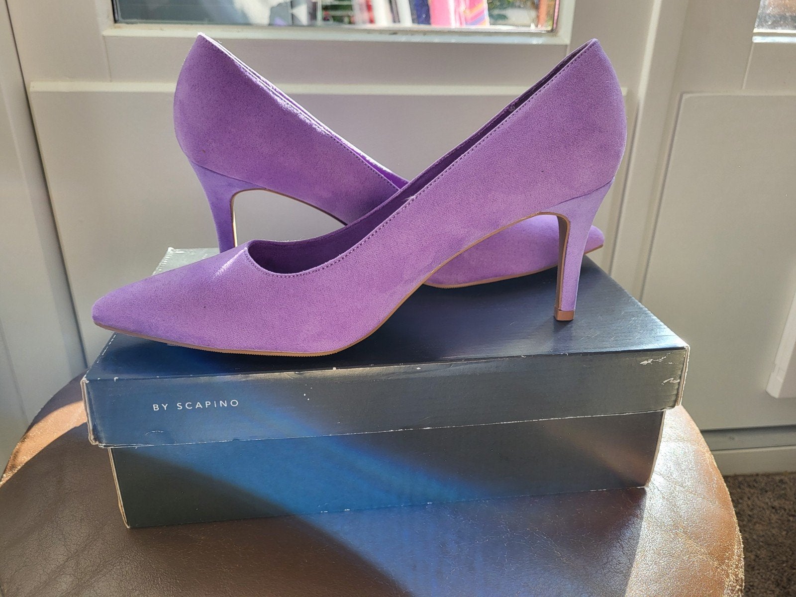 Paarse pumps maat 45, Kleding | Dames, Ophalen of Verzenden, Nieuw, Overige kleuren
