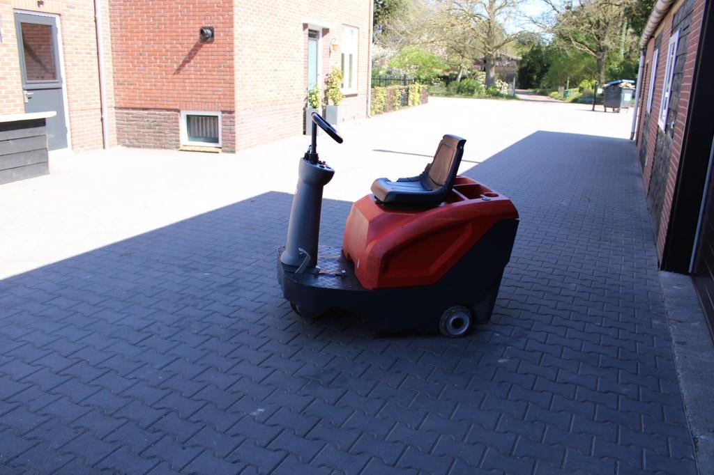 Hako jonas 800E veegmachine elektrische, Zakelijke goederen