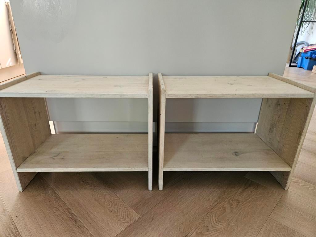 Set van 2 houten nachtkastjes / bijzettafels, Ophalen, Gebruikt, Minder dan 45 cm, Minder dan 55 cm