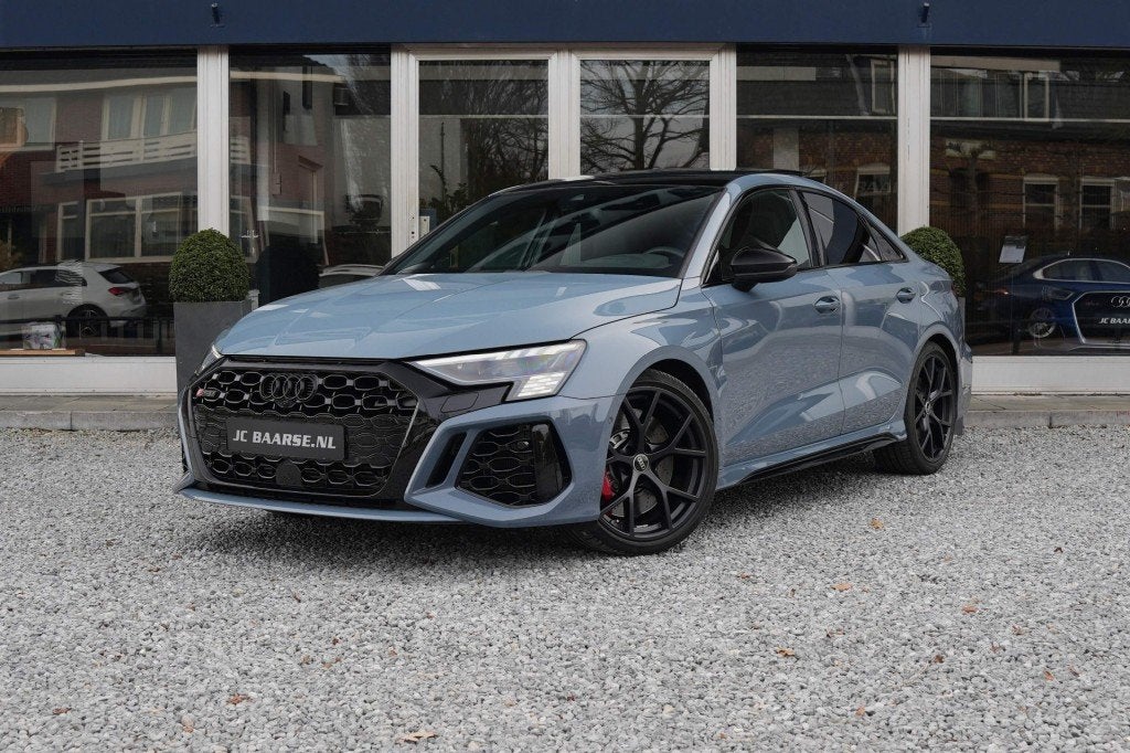 Audi RS3 2.5 TFSI RS3 QUATTO LIMOUSINE/HUD/PANO/RS-STOELEN/B, Auto's, Audi, Automaat, Electronic Stability Program (ESP), Gebruikt