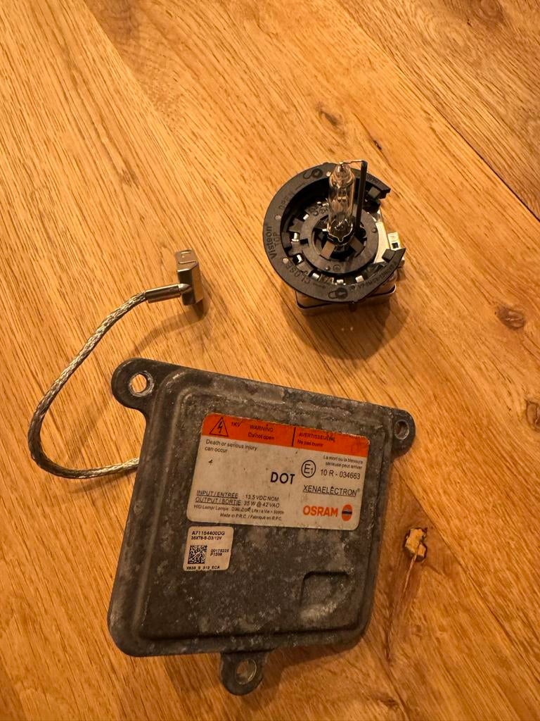 Osram Xenon Ballast en Xenon Module D3S 35W, Ophalen of Verzenden, Gebruikt, Universele onderdelen