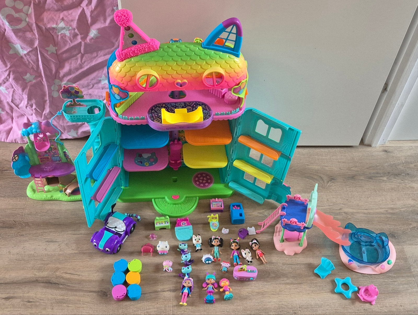 Gabby's Poppenhuis met veel accessoires en figuren, Kinderen en Baby's, Speelgoed | Overig, Ophalen, Zo goed als nieuw, Meisje