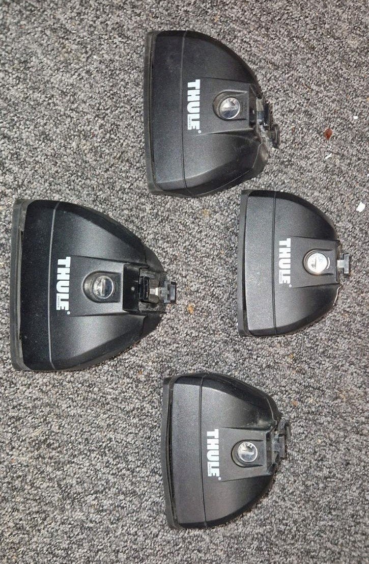 Dakdrager voetenset thule rapid 753 met sleutels, Auto diversen, Ophalen of Verzenden, Gebruikt