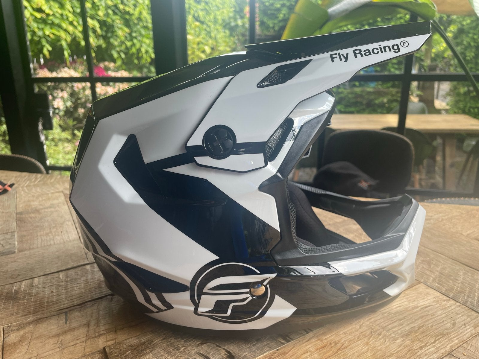 Fly Racing Kinder Fietshelm - Wit/Zwart (S 55-56cm), Fietsen en Brommers, Ophalen of Verzenden, Zo goed als nieuw, S, Jongen of Meisje