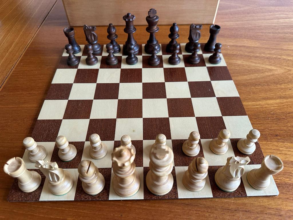 Vintage Lardy Reis Schaakset - Jaren '60/'70 Frankrijk, Een of twee spelers, Ophalen of Verzenden, Zo goed als nieuw, Reisspel