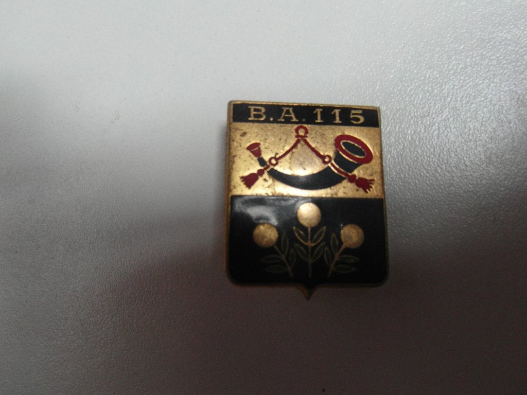insigne airbase Orange Franse Luchtmacht, Verzamelen, Ophalen of Verzenden, Luchtmacht, Overige gebieden, Embleem of Badge