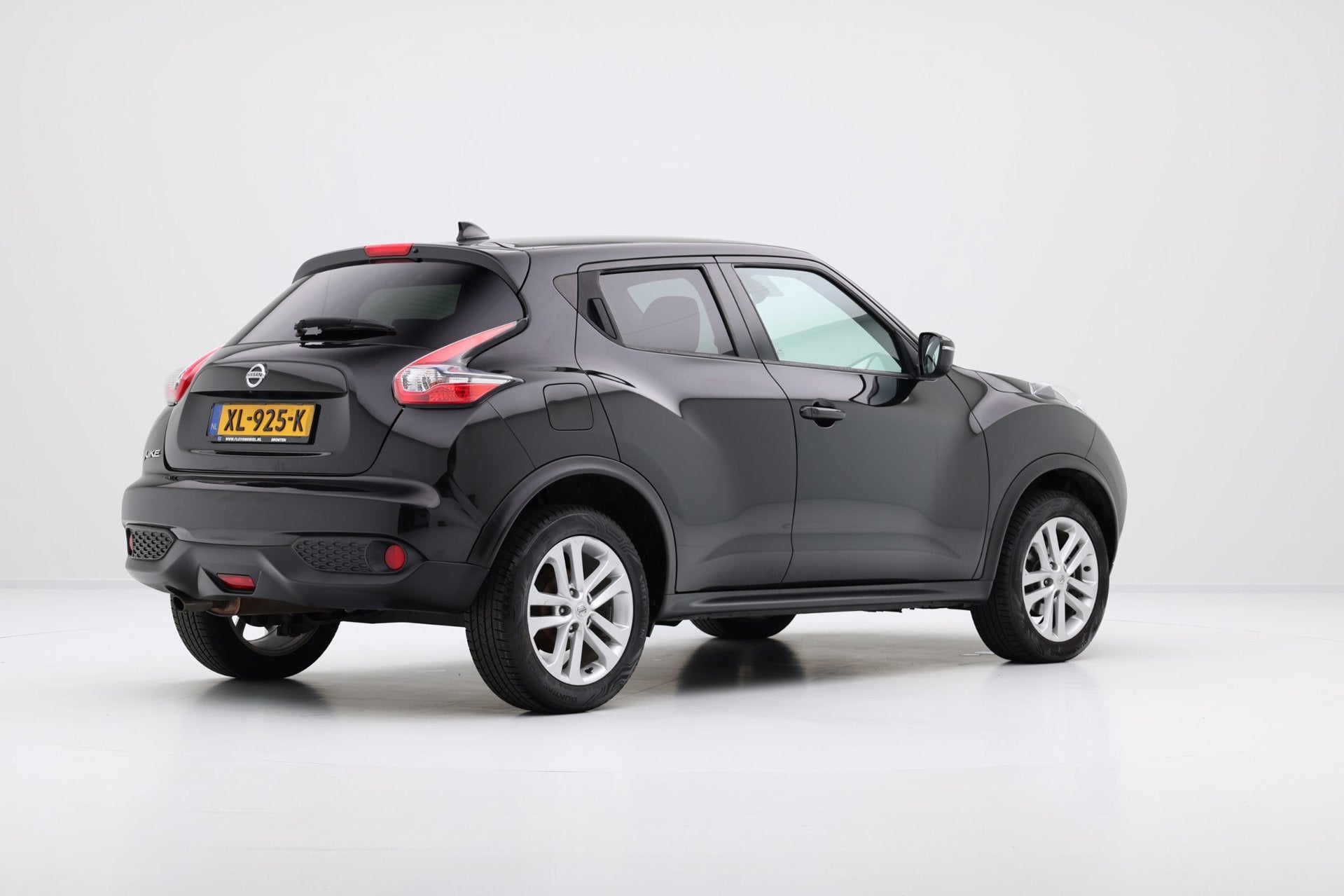 Nissan Juke 1.2 DIG-T S/S N-Connecta, Auto's, Voorwielaandrijving, 639 kg, Euro 6, Zwart