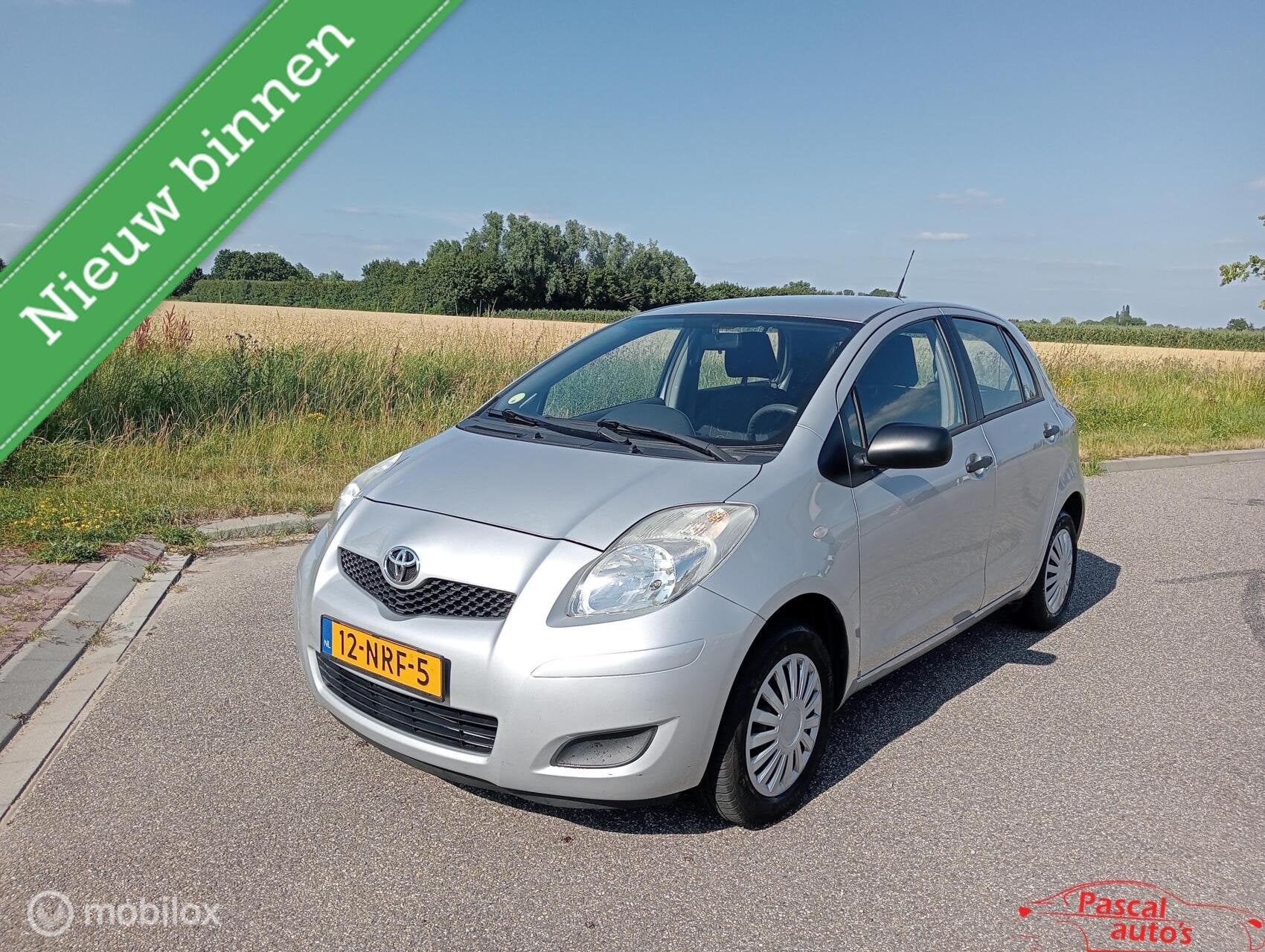 Toyota Yaris 1.0 VVTi Cool NAP 1e eigenaar airco, Auto's, Voorwielaandrijving, Euro 5, 750 kg, Bedrijf