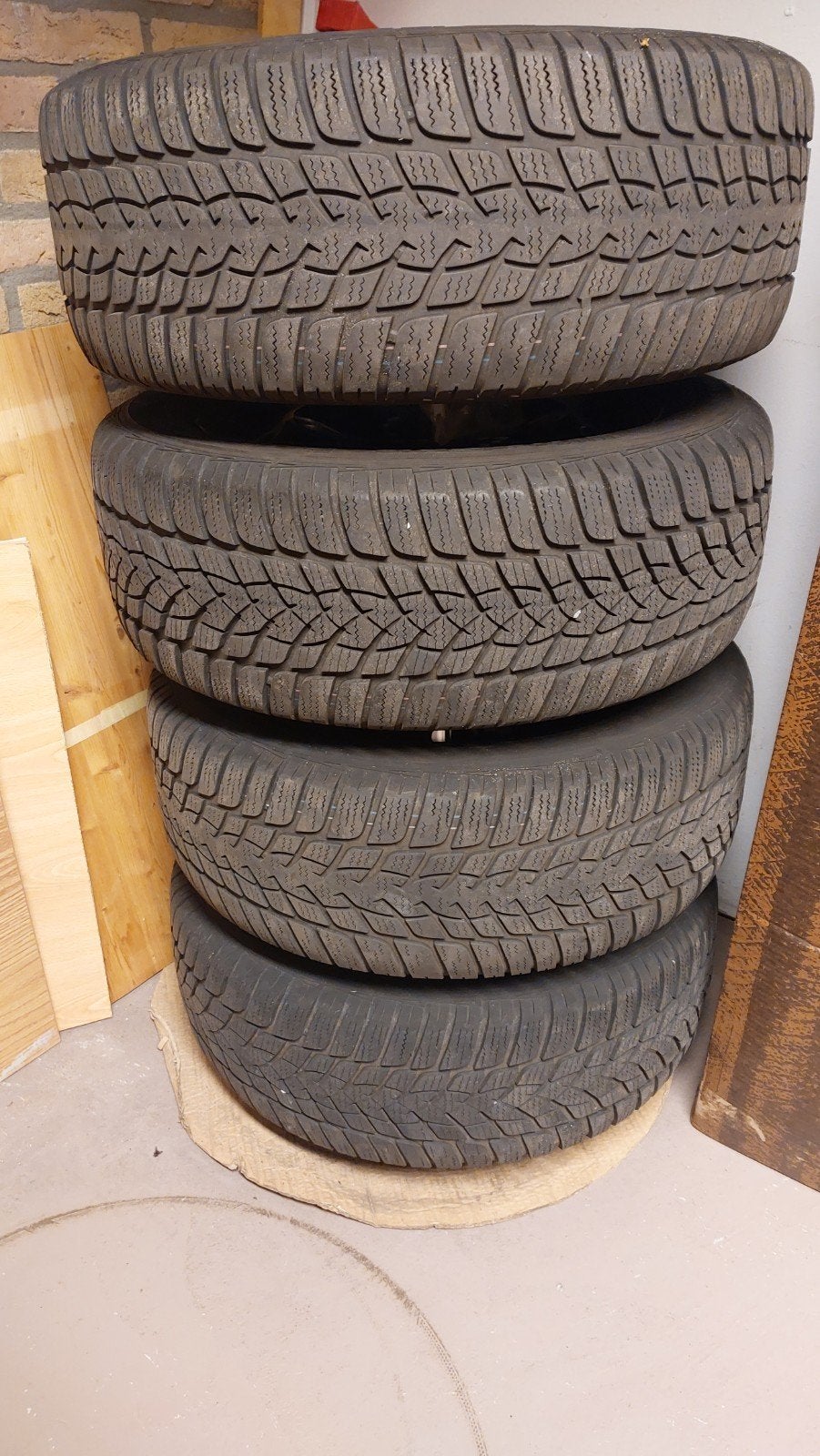 Winterbanden met velgen - Goodyear UG Performance 2, 16 inch, Banden en Velgen, Personenwagen, Gebruikt