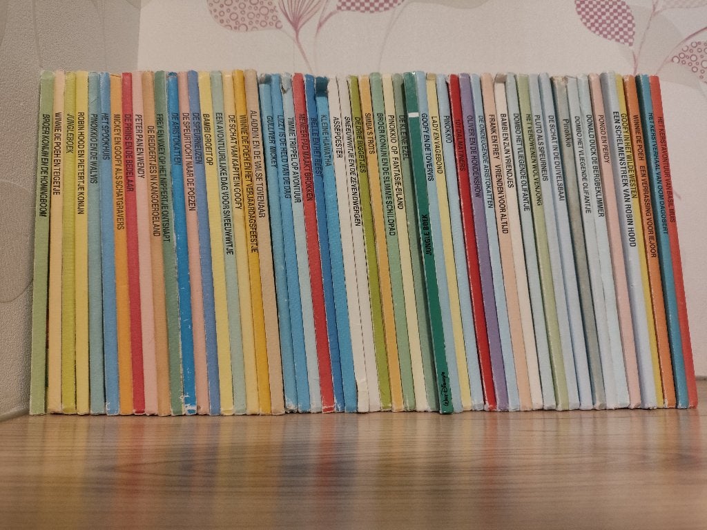 60 disneyboeken club jaren 90 boeken, Boeken, Ophalen of Verzenden, Gelezen, Walt Disney, Sprookjes