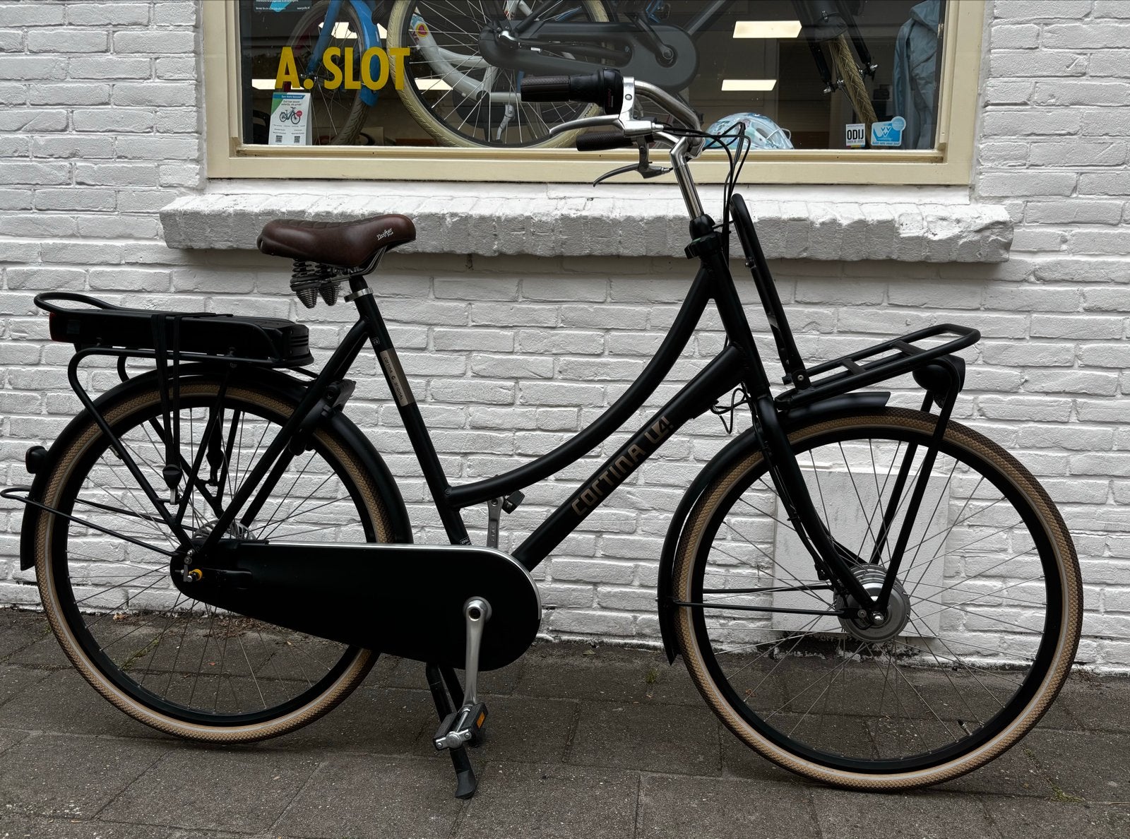 Cortina E-U4 Transportfiets met Sportdrive voorwielmotor, Ophalen, Zo goed als nieuw, Cortina, 59 cm of meer