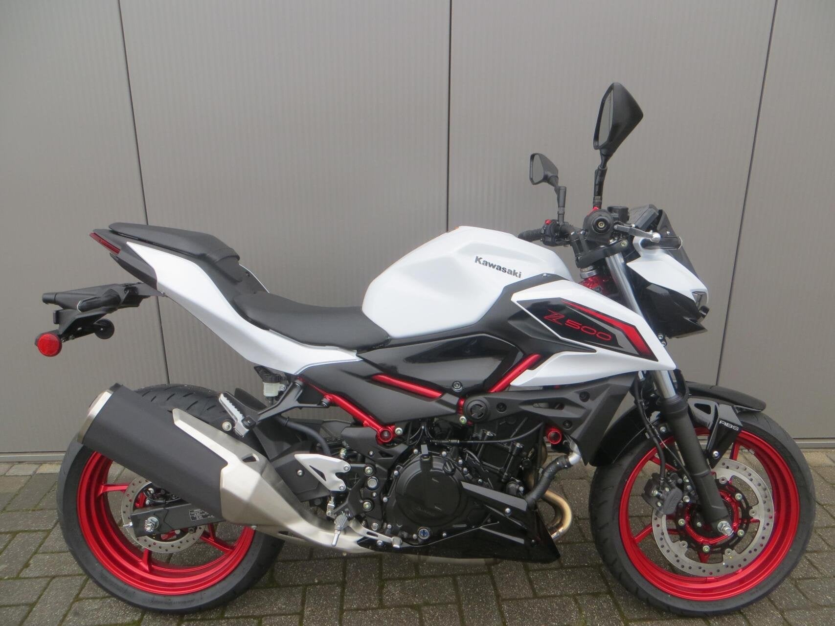Kawasaki Z500 SE, Motoren, Bedrijf, 451 cc, ABS, 12 t/m 35 kW