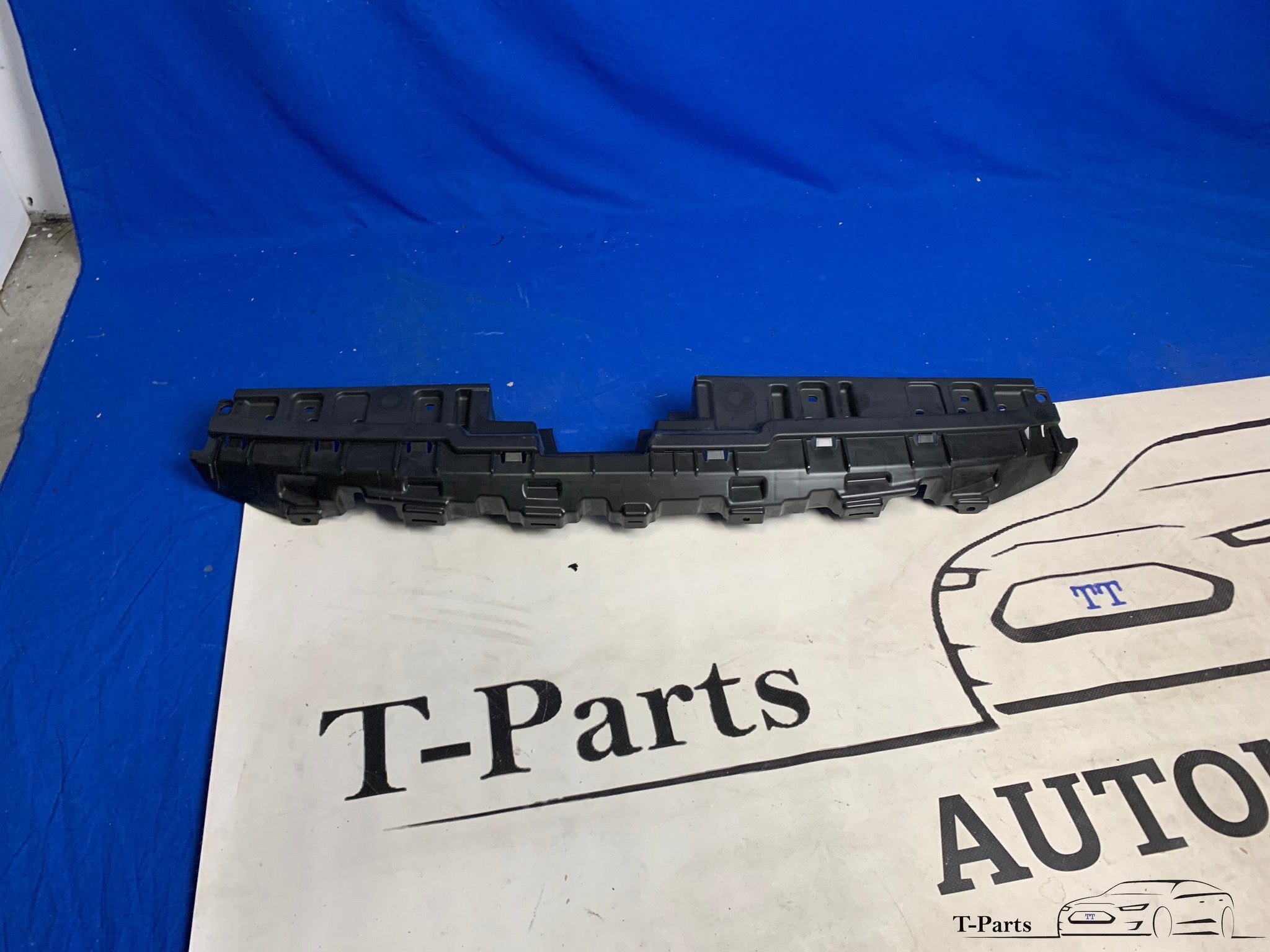 Mitsubishi space star grille voorbumper houder bumper spaces, Info@fabrikant.eu, Fabrikant BV, Nieuw, Ophalen of Verzenden