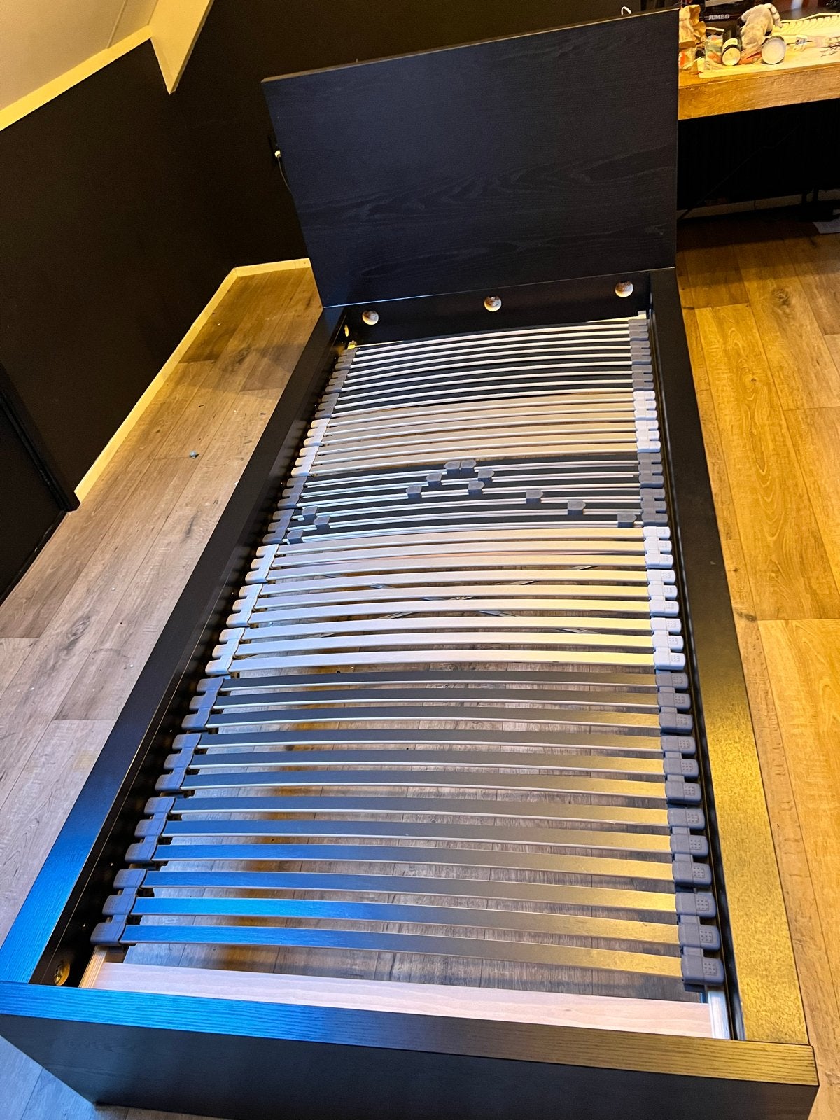 Eenpersoonsbed Ikea Malm met lattenbodem en 2 lades, Ophalen, Gebruikt, 90 cm, Eenpersoons