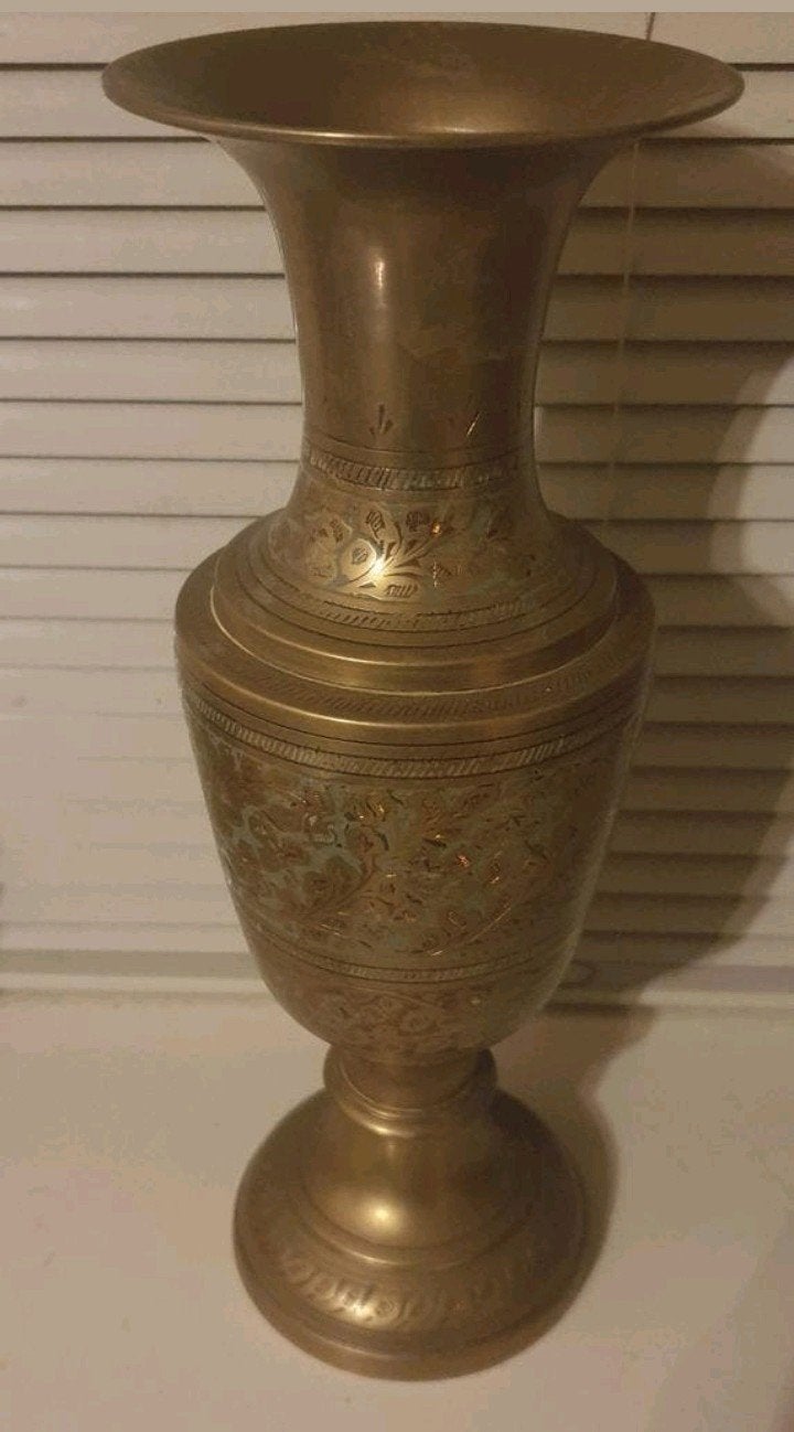 Antieke messing vaas uit india, Antiek en Kunst, Antiek | Vazen, Ophalen of Verzenden