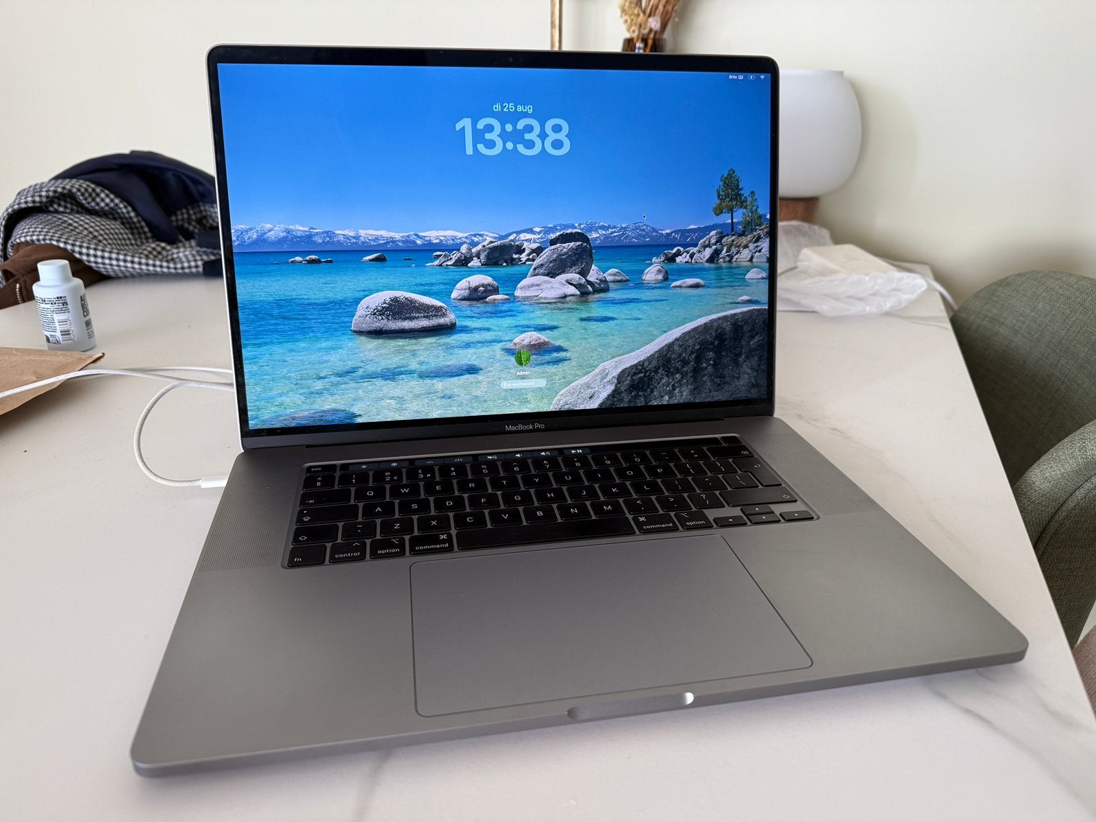 MacBook Pro 16” 2019 – i9 – 64GB RAM – 1TB SSD, MacBook Pro, 64 GB of meer, 2 tot 3 Ghz, Ophalen of Verzenden