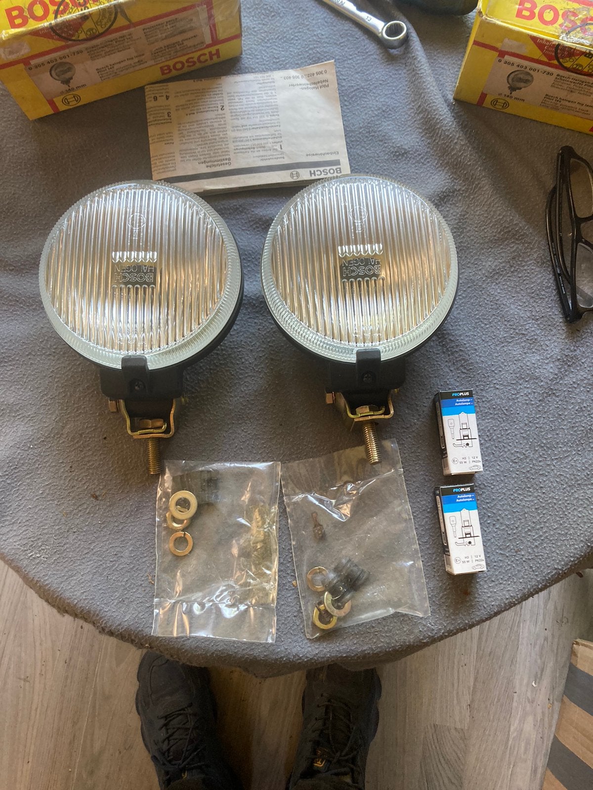 Oldtimer 2 Bosch witte mistlampen type Pilot 140, Auto-onderdelen, Ophalen of Verzenden, Nieuw
