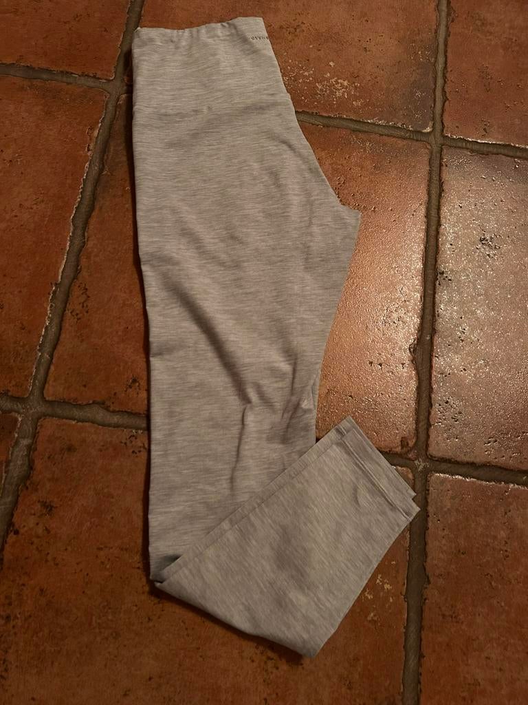 Oysho warme legging. M, Kleding | Dames, Sportkleding, Ophalen of Verzenden, Zo goed als nieuw, Zwart, Fitness of Aerobics