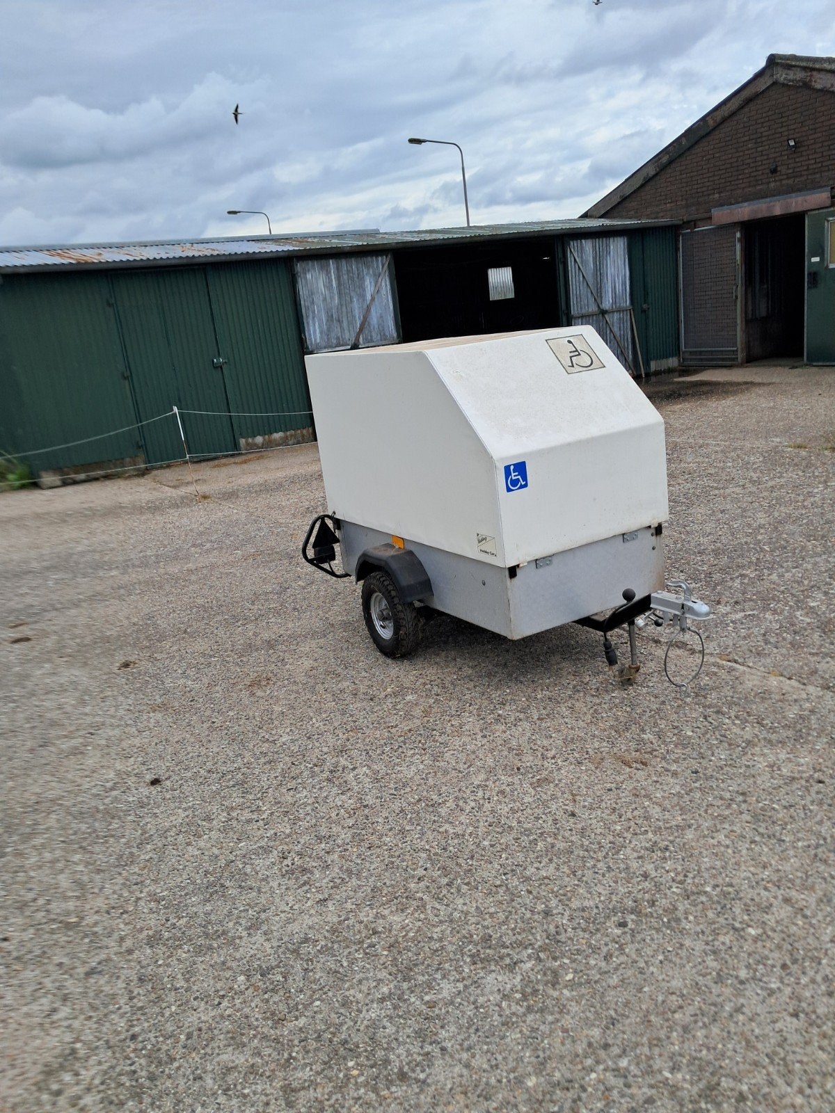 Aangepaste aanhanger voor rolstoel/scootmobiel, Auto diversen, Aanhangers en Bagagewagens, Ophalen of Verzenden, Gebruikt