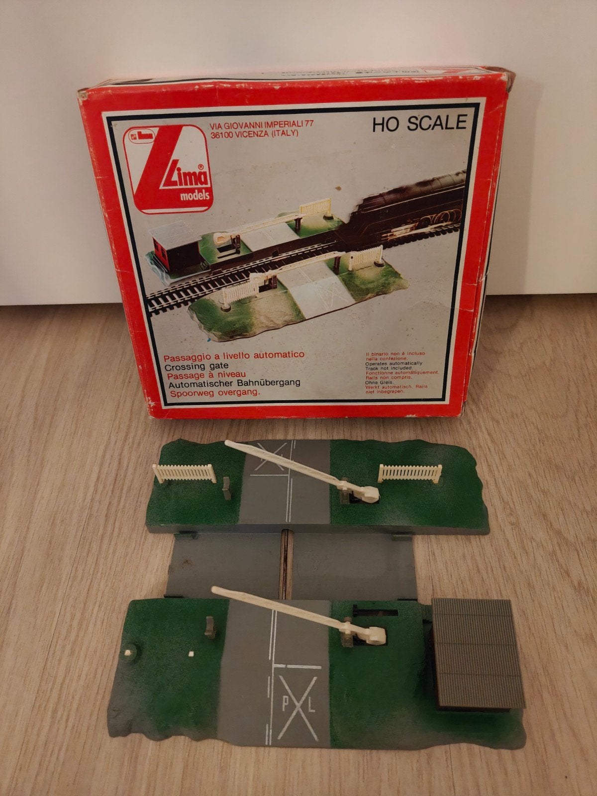 Zima Models Automatische Spoorwegovergang H0, Ophalen of Verzenden, Gelijkstroom of Wisselstroom, Wagon, Overige merken