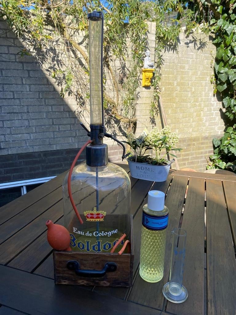 Vintage boldoot toonbankfles met houten kistje., Verzamelen, Parfumverzamelingen, Ophalen of Verzenden, Parfumfles