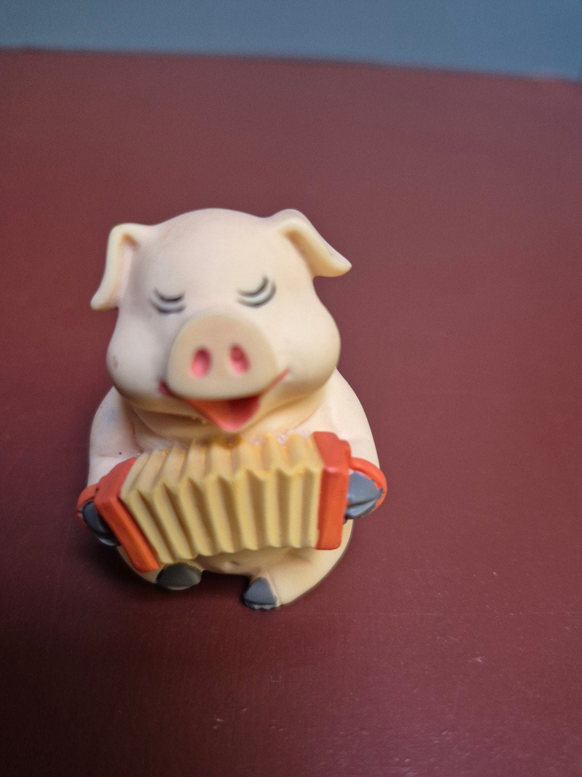 Schattig varkentje met accordeon beeldje, Ophalen of Verzenden, Zo goed als nieuw