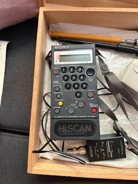 Sony ICF-PRO80, Ophalen of Verzenden, Niet werkend, Ontvanger