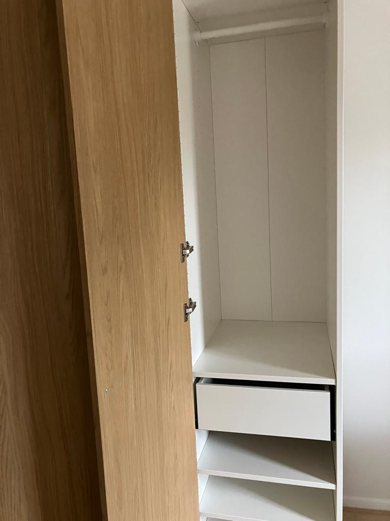 Mooi Ikea Pax kast met planken roede en lade 50 x 58 x 236, Huis en Inrichting, Kasten | Kledingkasten, Ophalen, 50 tot 100 cm