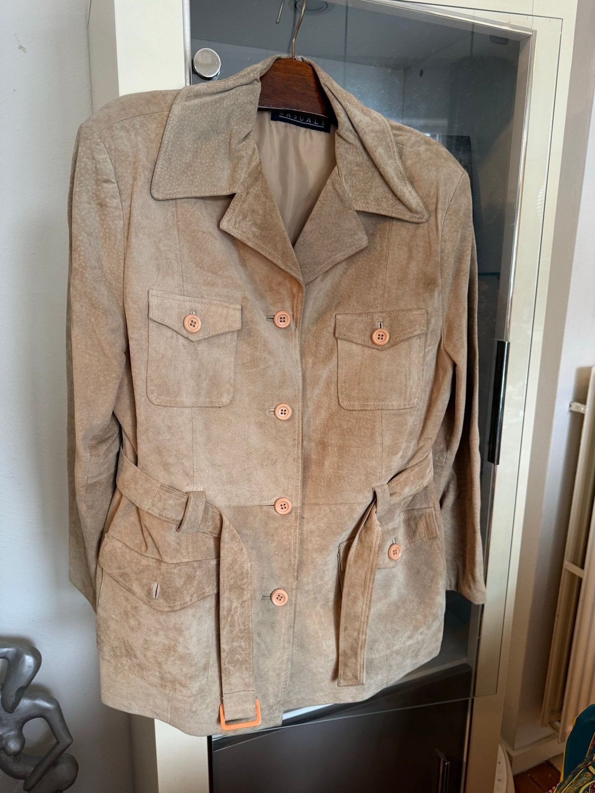 Casuals suède jasje, maat 42, beige, Ophalen of Verzenden, Gedragen, Maat 42/44 (L), Beige