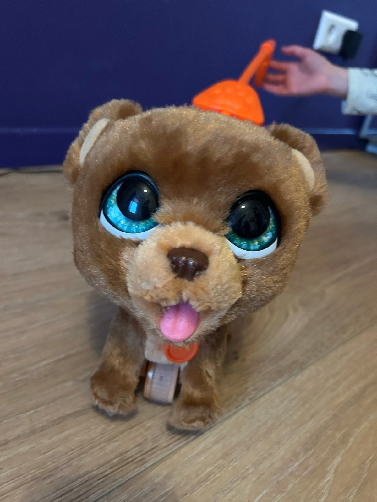 Interactief Hondje met Riem - Bruin Pluche Speelgoed, Gebruikt, Interactief, Bruin, Hond
